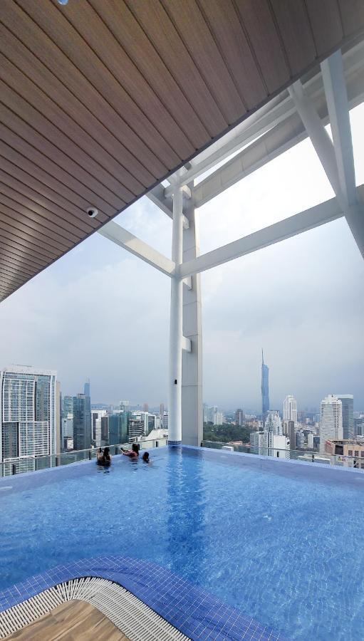 Cl 30A Super Kl View Infinity Pool Klcc Lägenhet Kuala Lumpur Exteriör bild