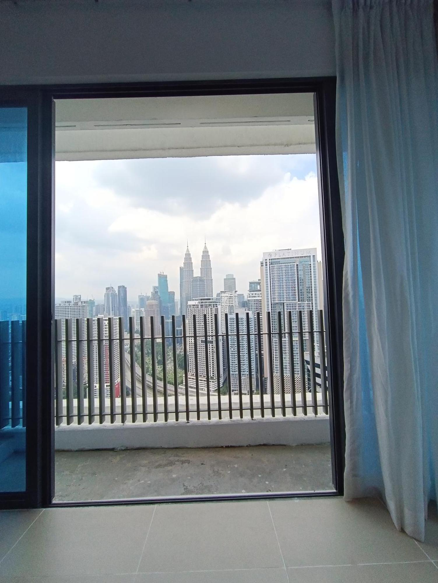 Cl 30A Super Kl View Infinity Pool Klcc Lägenhet Kuala Lumpur Exteriör bild